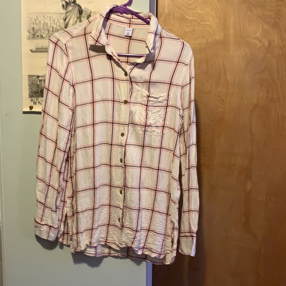 Button down - Picture 2 of 2